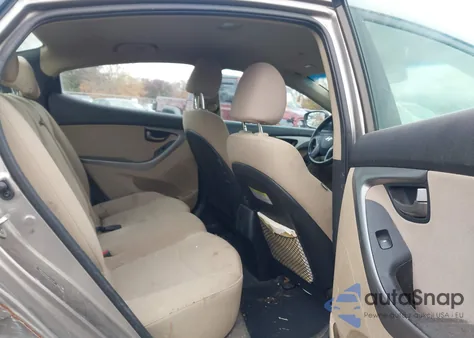 2016 Hyundai Elantra Se из США, поврежденный, VIN 5NPDH4AE6GH773239